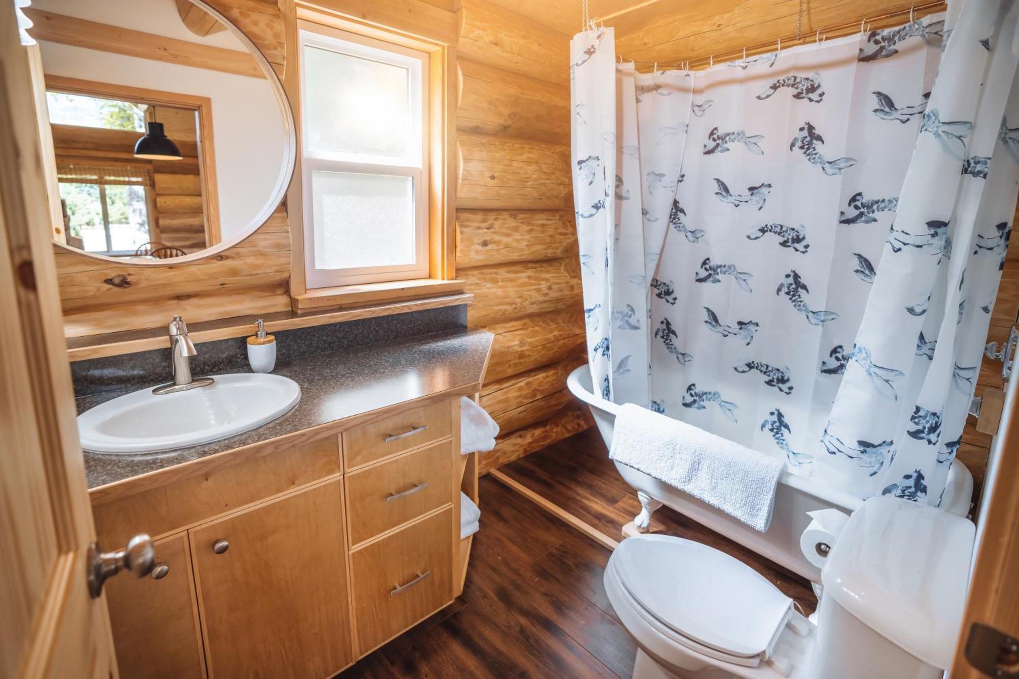 Bella Coola Grizzly Tours And Resort Hagensborg Екстериор снимка
